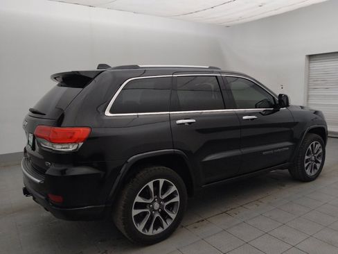 Used 2018 Jeep Grand Cherokee Overland AWD/4WD image 10