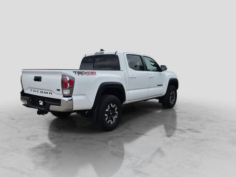 Used 2023 Toyota Tacoma TRD Off-Road AWD/4WD image 8