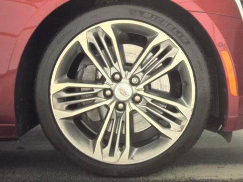 Used 2020 Cadillac CT6 V w/ LPO, Premium Carpet Package AWD/4WD image 14