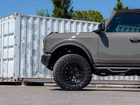 Used 2025 Ford Bronco Badlands AWD/4WD image 28