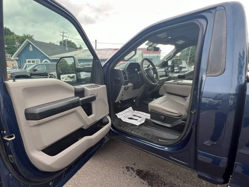 Used 2018 Ford F250 XL w/ Power Equipment Group AWD/4WD image 8