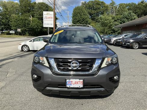 Used 2017 Nissan Pathfinder SV w/ Trailer Tow Package AWD/4WD image 2