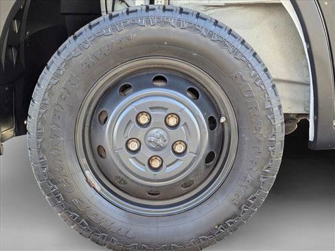 Used 2023 RAM ProMaster 2500 image 21