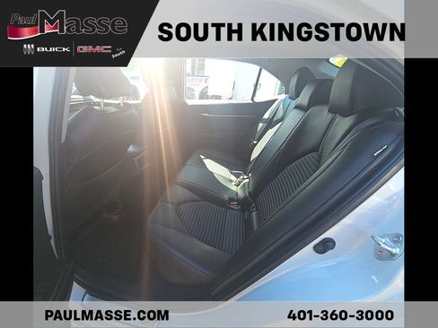 Used 2023 Toyota Camry SE AWD/4WD image 17
