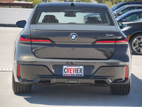 Used 2026 BMW 740i w/ Premium Package RWD image 6