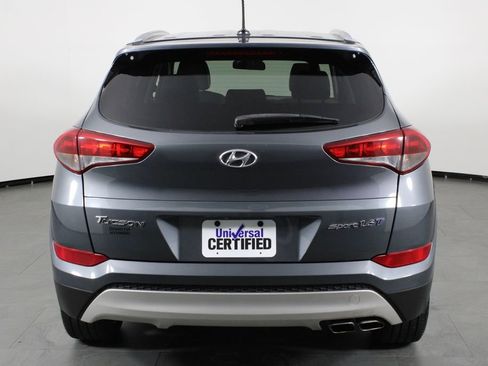 Used 2017 Hyundai Tucson Sport image 9