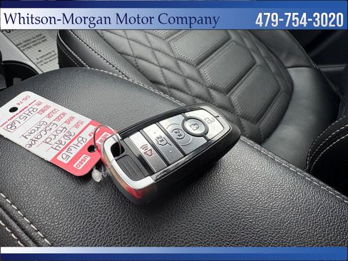 Used 2024 Ford Escape Platinum w/ Premium Technology Package AWD/4WD image 20