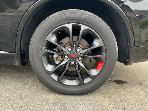 Used 2022 Dodge Durango R/T w/ Blacktop Package AWD/4WD image 29