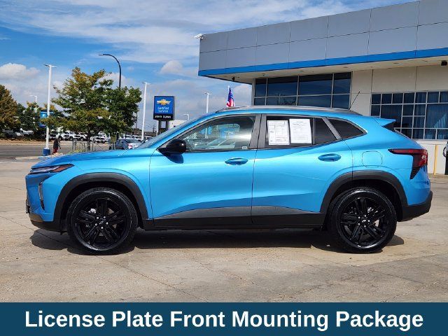 Used 2025 Chevrolet Trax ACTIV w/ Sunroof Package FWD image 6