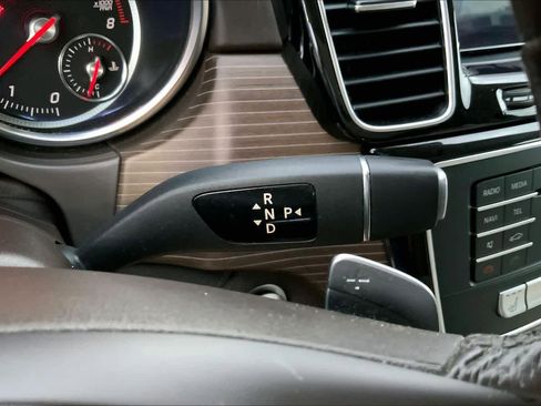 Used 2019 Mercedes-Benz GLS 450 4MATIC image 16