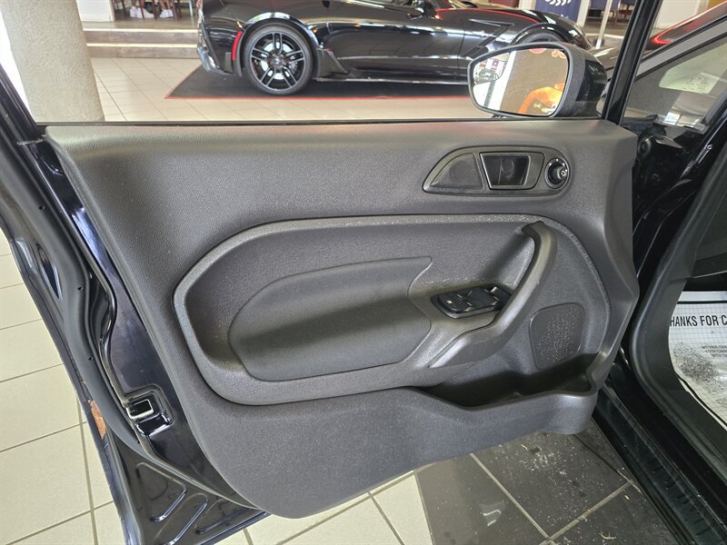 Used 2017 Ford Fiesta SE w/ Cold Weather Package FWD image 8