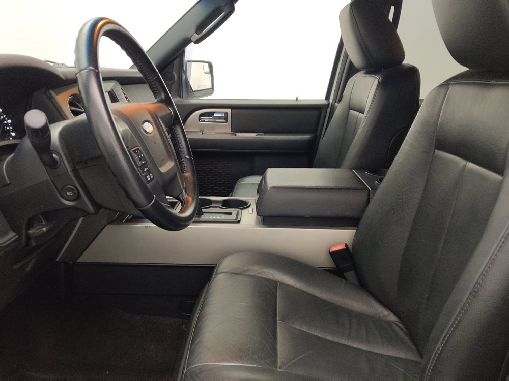 Used 2017 Ford Expedition EL XLT w/ Equipment Group 201A AWD/4WD image 15