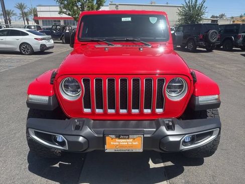 Used 2021 Jeep Wrangler Unlimited Sahara w/ LED Lighting Group AWD/4WD image 9