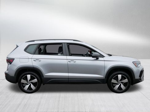 Certified 2025 Volkswagen Taos S AWD/4WD image 8