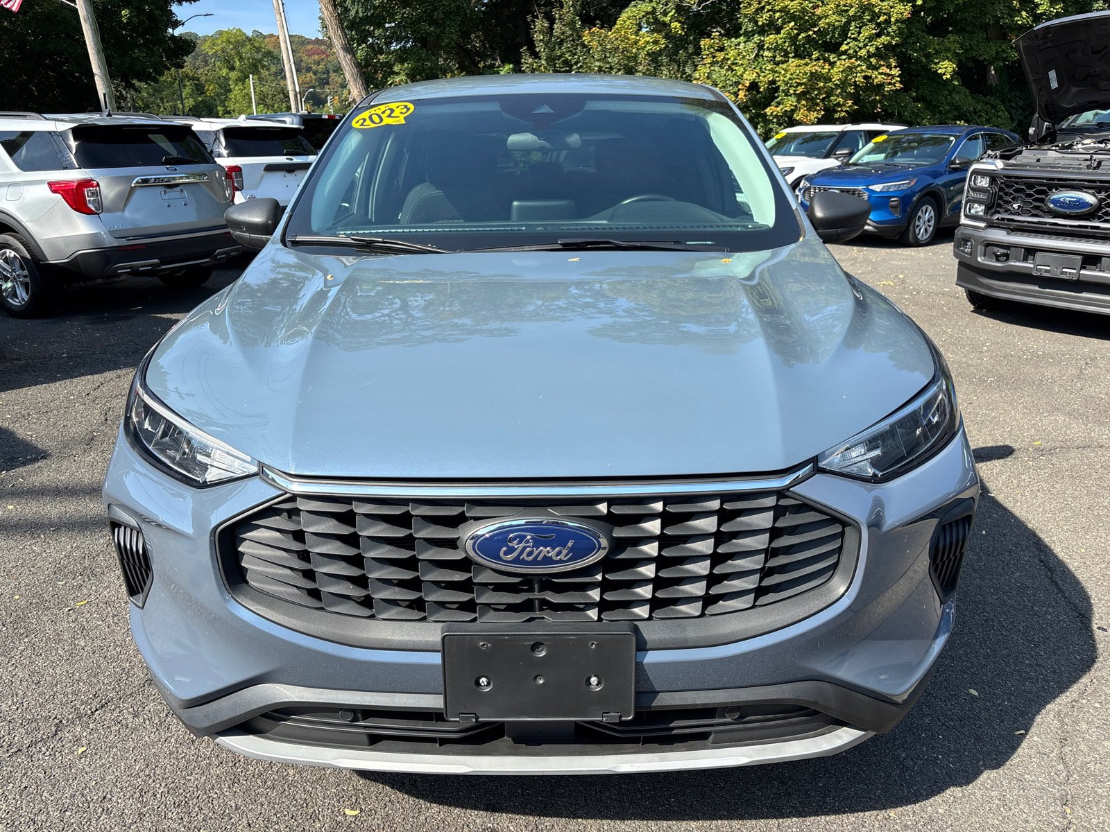 Used 2023 Ford Escape Active AWD/4WD image 2