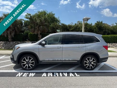 Used 2021 Honda Pilot Elite image 2