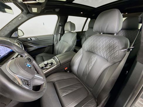 Used 2024 BMW X7 M60i w/ Executive Package AWD/4WD image 2