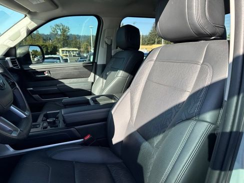 Used 2022 Toyota Tundra SR5 w/ TRD Off-Road Premium Package AWD/4WD image 4