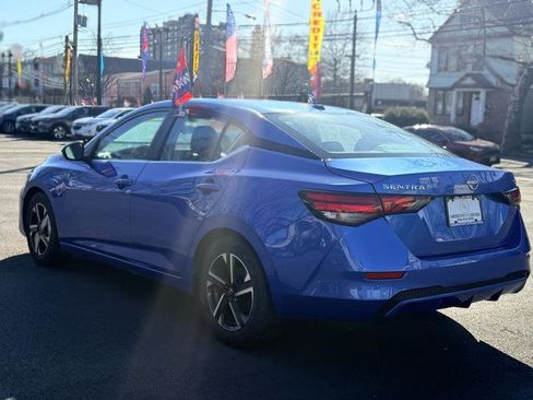 Used 2024 Nissan Sentra SV image 8