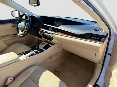 Used 2015 Lexus ES 350 image 29