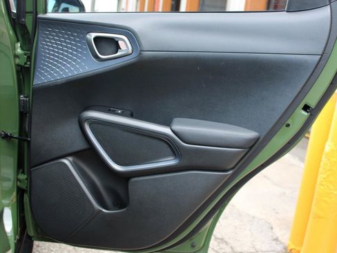 Used 2023 Kia Soul EX FWD image 46