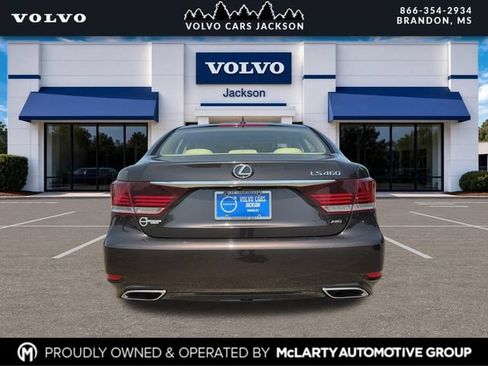 Used 2016 Lexus LS 460 AWD w/ Comfort Package image 5