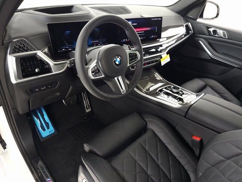 Used 2025 BMW X5 M60i w/ Executive Package image 20