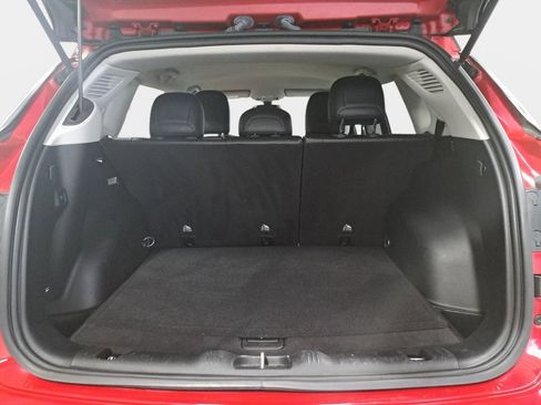 Used 2019 Jeep Compass Trailhawk w/ Cold Weather Group image 13