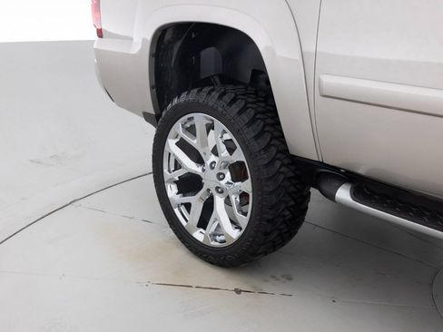 Used 2007 Chevrolet Avalanche 4x4 image 21