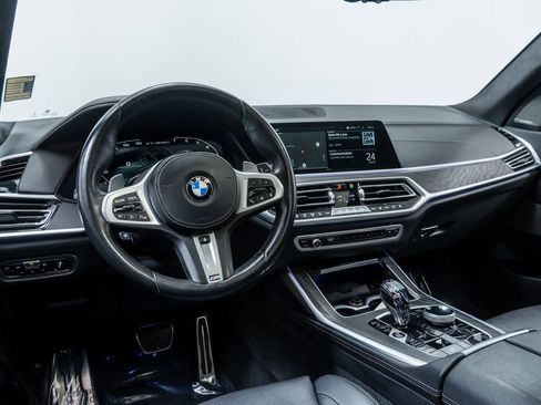 Used 2022 BMW X7 M50i w/ Executive Package AWD/4WD image 4
