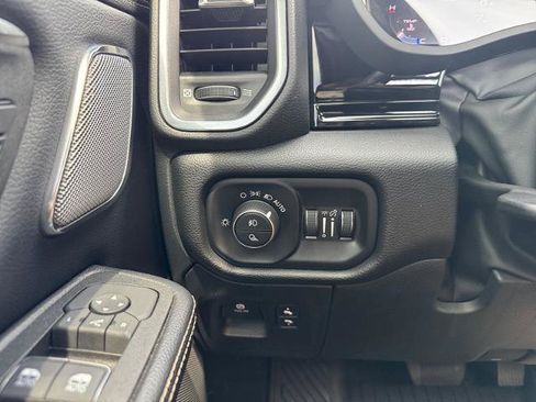Used 2025 RAM 1500 Laramie w/ Night Edition AWD/4WD image 23