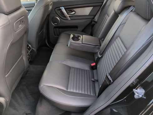 Used 2025 Land Rover Discovery Sport Dynamic SE image 20