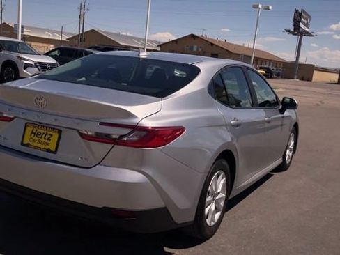 Used 2026 Toyota Camry LE FWD image 9