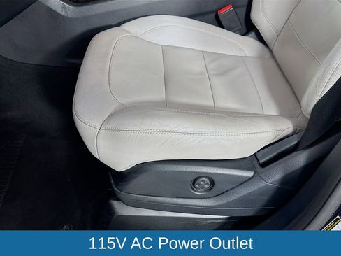 Used 2015 Mercedes-Benz ML 350 4MATIC image 23