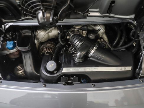 Used 2006 Porsche 911 Carrera S RWD image 46