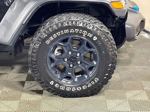 Certified 2023 Jeep Wrangler Unlimited AWD/4WD image 24