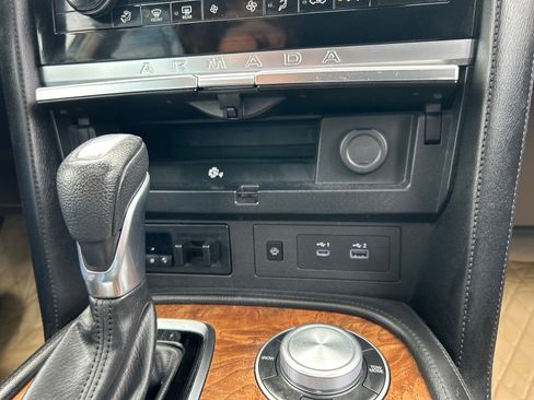 Used 2022 Nissan Armada SL AWD/4WD image 35