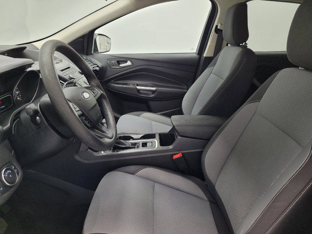 Used 2018 Ford Escape SE FWD image 17