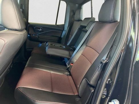New 2026 Honda Ridgeline Black Edition image 13