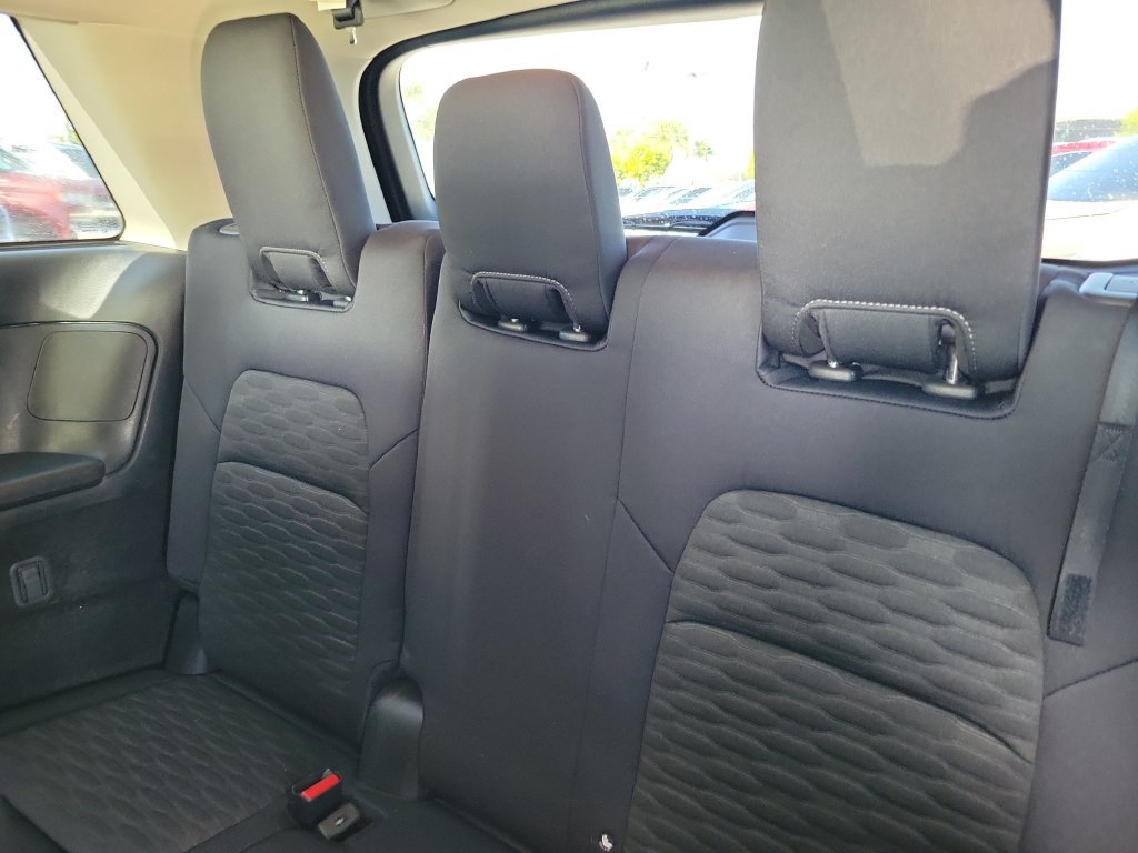 Certified 2023 Nissan Pathfinder SV FWD image 13