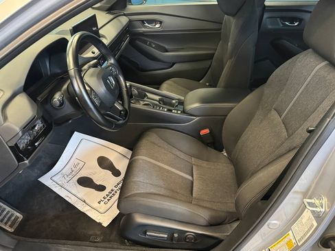 Used 2023 Honda Accord Sport image 18