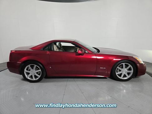 Used 2006 Cadillac XLR RWD image 6