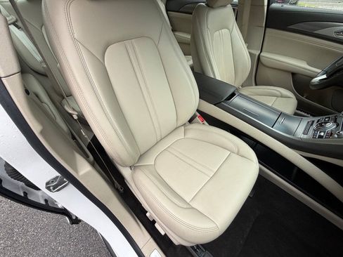 Used 2020 Lincoln MKZ AWD w/ Convenience Package image 12