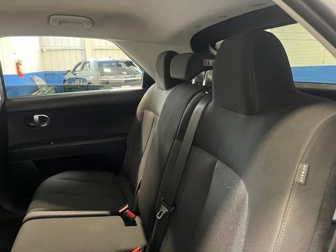 Used 2024 Hyundai Ioniq 5 SE RWD image 19