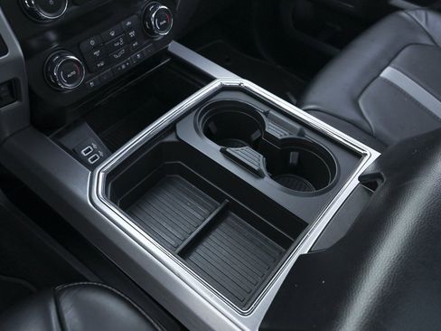 Used 2019 Ford F450 Platinum w/ Platinum Ultimate Package image 25