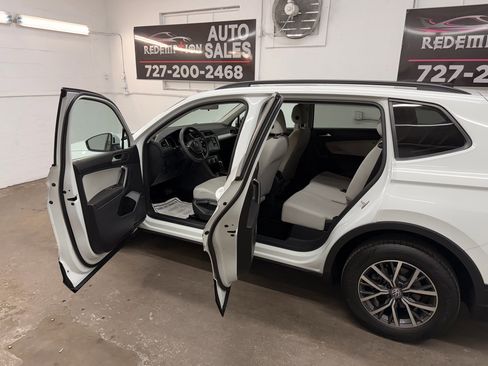 Used 2021 Volkswagen Tiguan S image 12