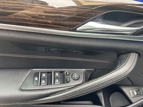 Used 2018 BMW 530i xDrive AWD/4WD image 32