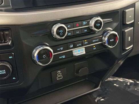 Used 2025 Ford F150 XLT w/ Equipment Group 301A Standard AWD/4WD image 21
