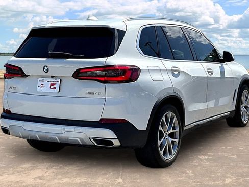 Used 2021 BMW X5 xDrive40i AWD/4WD image 4