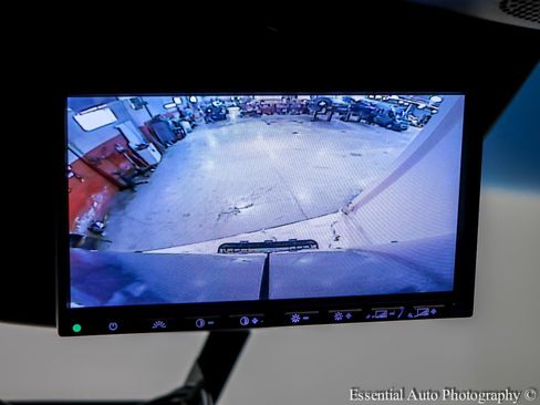 Used 2021 Mercedes-Benz Sprinter 2500 image 13